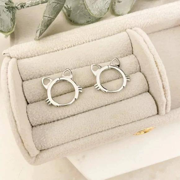 925 Sterling Silver Cat Hoop Earrings Cat Huggie Hoops Small Kitty Cat Earrings - Picture 5 of 7